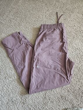 ALO Yoga Mauve Drawstring Joggers